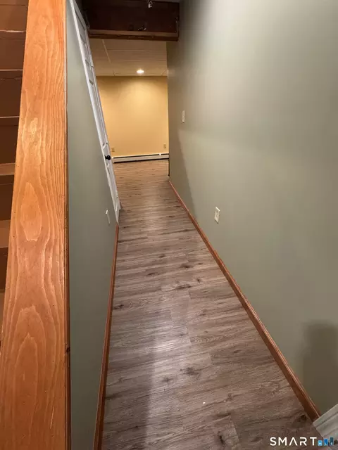 Entry Way - 419 Lathrop Rd, Plainfield, CT 06374 photo 3 of 4