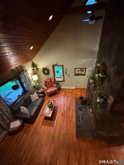 Living - 419 Lathrop Rd, Plainfield, CT 06374 photo 5 of 5