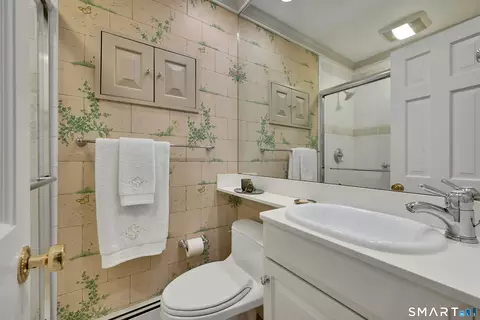 Bath - 9 Old Forge Rd, Greenwich, CT 06830 photo 3 of 3