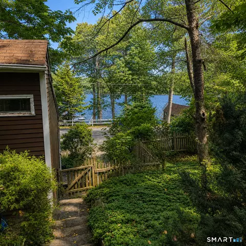 Exterior - 64 Forest Dr, Sandy Hook, CT 06482 photo 3 of 4