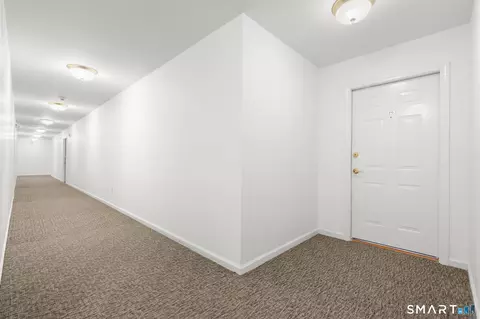 Entry Way - 468 Main St #319, Niantic, CT 06357 photo 6 of 6