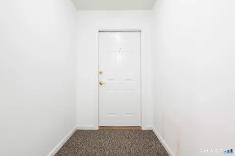 Entry Way - 468 Main St #319, Niantic, CT 06357 photo 5 of 6