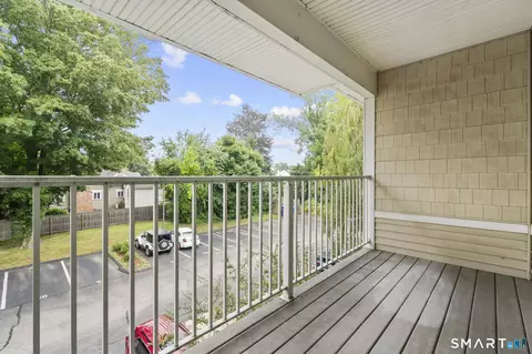 Exterior - 468 Main St #319, Niantic, CT 06357 photo 2 of 3