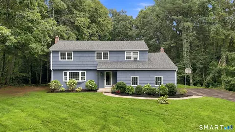 39 Berkshire Way, Simsbury, CT 06070