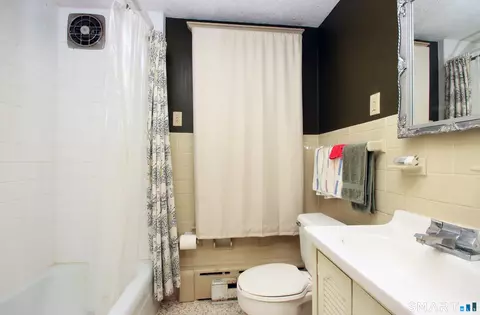 Bath - 36-38 Wilson Ave, Windsor, CT 06095 photo 1 of 3