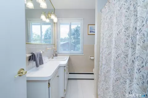 Bath - 113 Centerbrook Rd, Hamden, CT 06518 photo 2 of 2