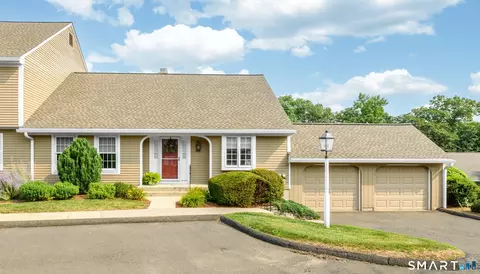 90 S Mill Dr #90, Glastonbury, CT 06073