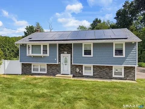 658 Foster St, South Windsor, CT 06074