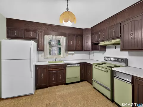 Kitchen - 861 Shewville Rd, Ledyard, CT 06339 photo 1 of 2