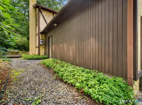 Exterior - 861 Shewville Rd, Ledyard, CT 06339 photo 10 of 10