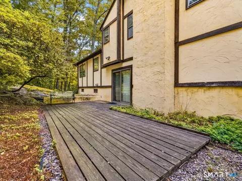 Exterior - 861 Shewville Rd, Ledyard, CT 06339 photo 6 of 10