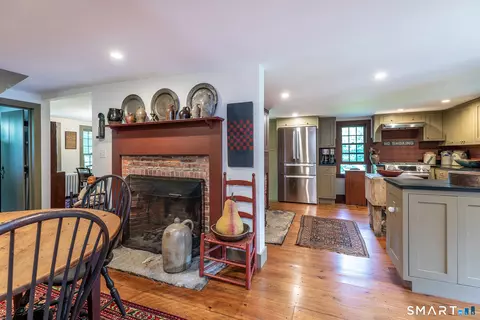 Kitchen - 38 Old Turnpike Rd, Bantam, CT 06750 photo 3 of 4