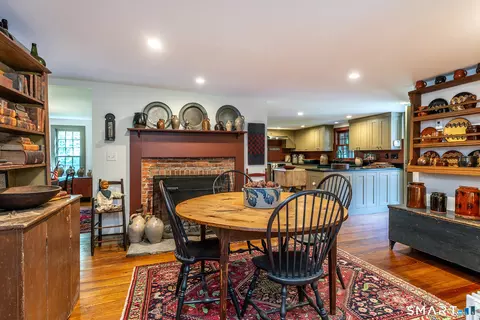 Dining - 38 Old Turnpike Rd, Bantam, CT 06750 photo 1 of 2