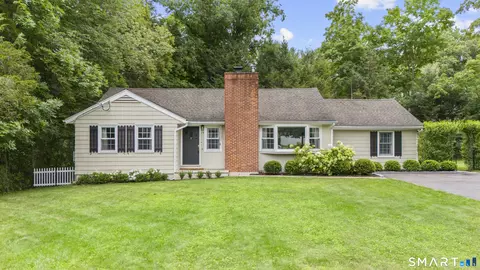 19 Alvin Dr, Norwalk, CT 06850