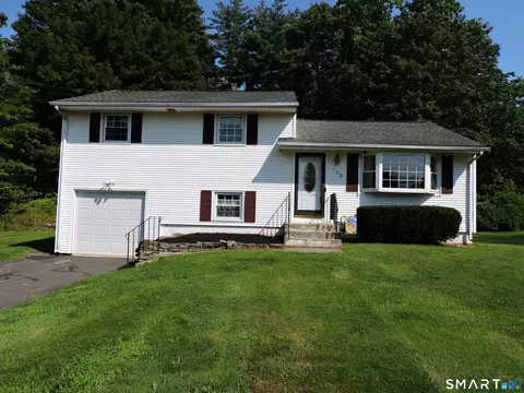 796 Avery St, South Windsor, CT 06074