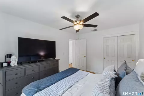 Bedroom - 64 Georges Ln, Monroe, CT 06468 photo 4 of 8