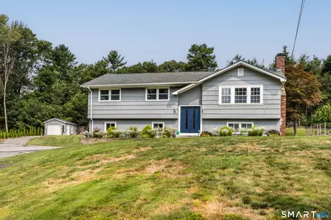 18 Buckingham Rd, Seymour, CT 06483