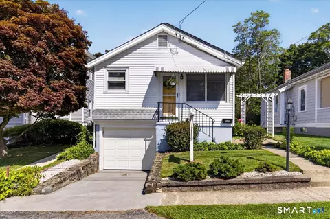 103 Orland St, Milford, CT 06460