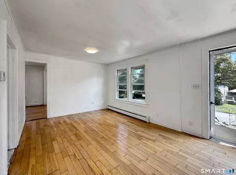 Living - 11 Hunt St, Norwich, CT 06360 photo 1 of 7