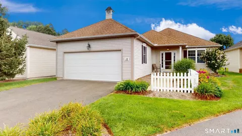 12 Ross Way #12, Windsor Locks, CT 06096