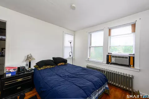 Bedroom - 52 Putnam Ave, Hamden, CT 06517 photo 1 of 5