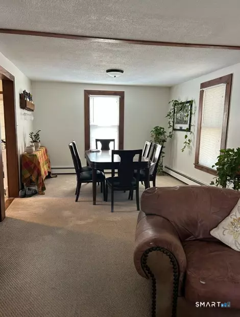 Dining - 52 Putnam Ave, Hamden, CT 06517 photo 3 of 3