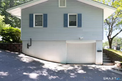 Exterior - 71 Eugene Ave, Bristol, CT 06010 photo 4 of 13