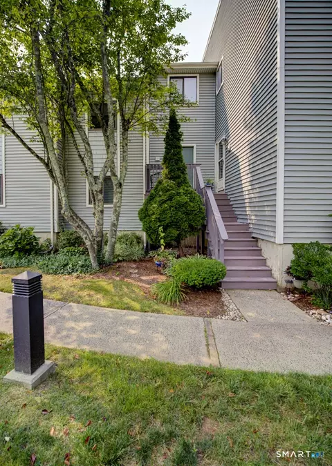 15 Turtle Bay Dr #15, Branford, CT 06405