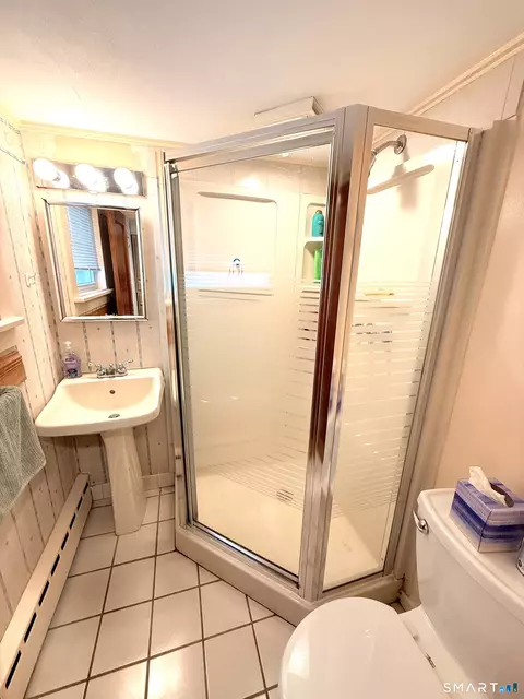 Bath - 837 E Wakefield Blvd, Winchester, CT 06098 photo 1 of 3