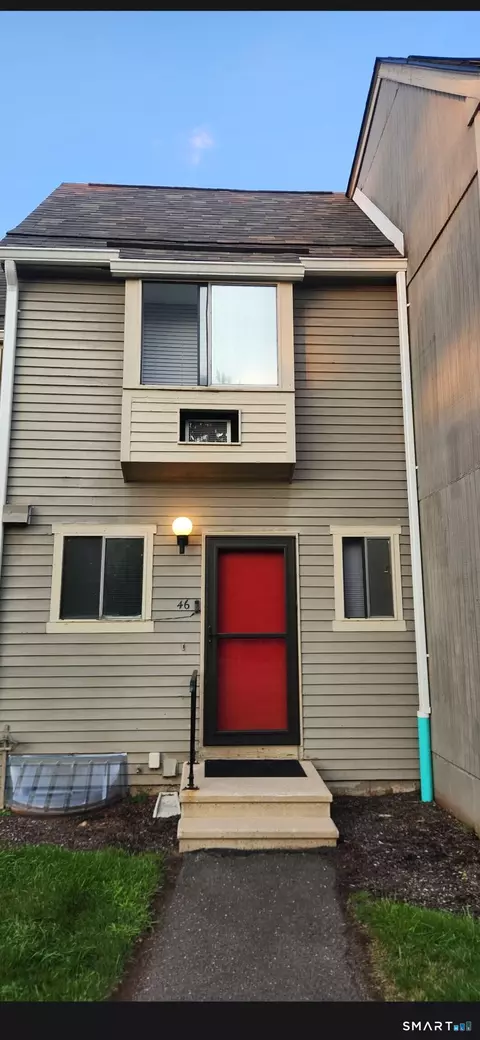 46 Sterling Vlg #46, Meriden, CT 06450