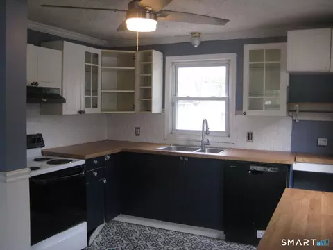 Kitchen - 46 Meech Rd, Middletown, CT 06457 photo 2 of 2
