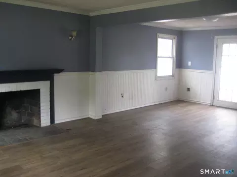 Living - 46 Meech Rd, Middletown, CT 06457 photo 1 of 3