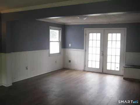 Living - 46 Meech Rd, Middletown, CT 06457 photo 3 of 3
