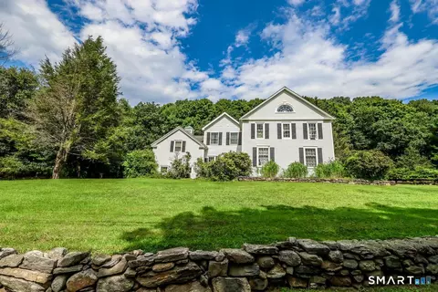 59 Taylor Rd, Bethel, CT 06801