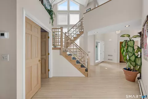 Entry Way - 154 Suncrest Ct, Torrington, CT 06790 photo 2 of 3