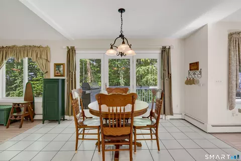 Dining - 154 Suncrest Ct, Torrington, CT 06790 photo 1 of 3
