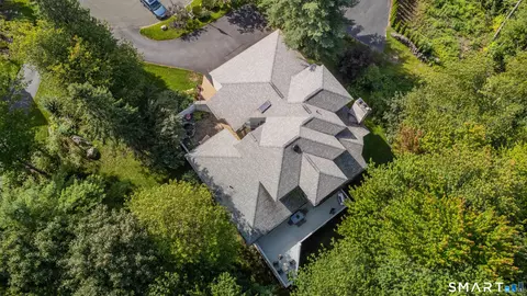 View/Area - 154 Suncrest Ct, Torrington, CT 06790 photo 3 of 3