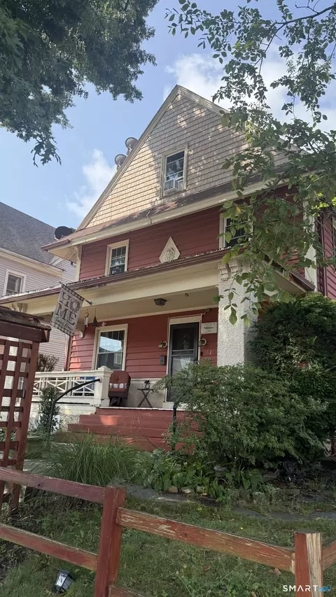53 Montauk Ave, New London, CT 06320