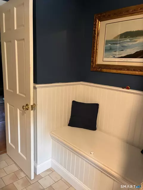 Bath - 34 Andre Dr, Northfield, CT 06778 photo 3 of 4