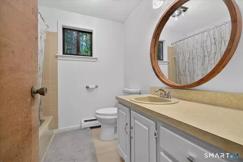 Bath - 35 Aileen Dr, Madison, CT 06443 photo 1 of 2