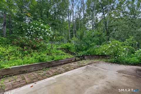 Exterior - 35 Aileen Dr, Madison, CT 06443 photo 10 of 13