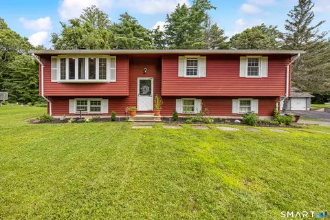 14 Glen Hollow Dr, Farmington, CT 06085