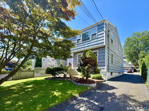 101 Webb Ave, Stamford, CT 06902