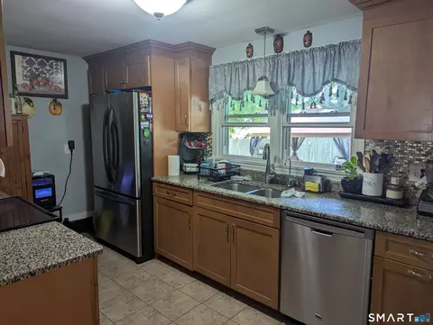Kitchen - 38 Pine St, Norwich, CT 06360 photo 1 of 2