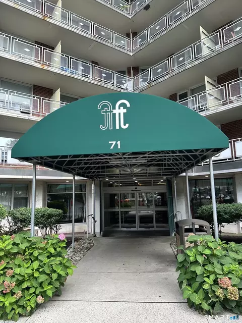 71 Strawberry Hill Ave #320, Stamford, CT 06902