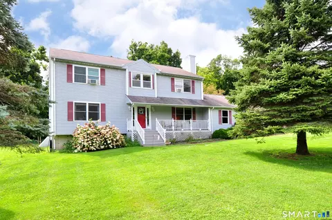 Exterior - 98 East St, Bethlehem, CT 06751 photo 3 of 10