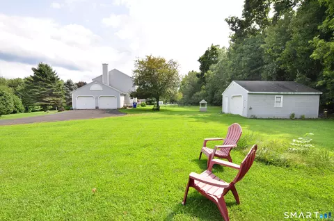 Exterior - 98 East St, Bethlehem, CT 06751 photo 8 of 10
