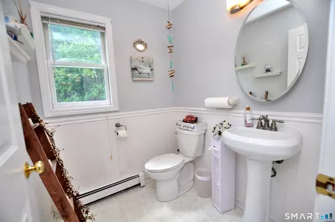 Bath - 98 East St, Bethlehem, CT 06751 photo 1 of 3