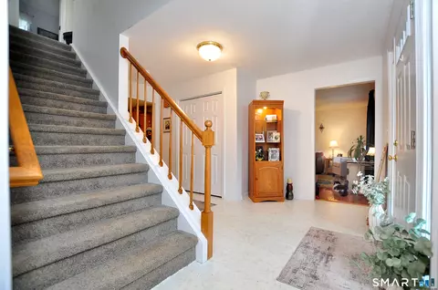 Entry Way - 98 East St, Bethlehem, CT 06751 photo 2 of 6