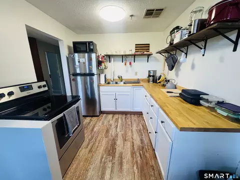 Kitchen - 45 Main St #201, Plainfield, CT 06374 photo 1 of 2